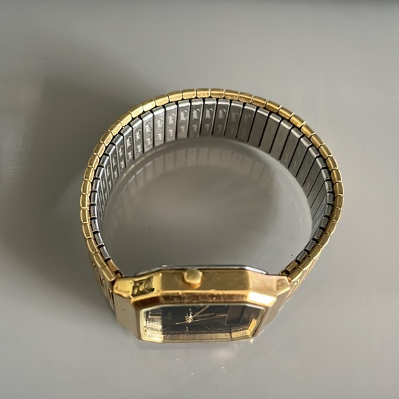 Vintage Men's Pulsar Gold Tone Watch - Picture 10 of 15